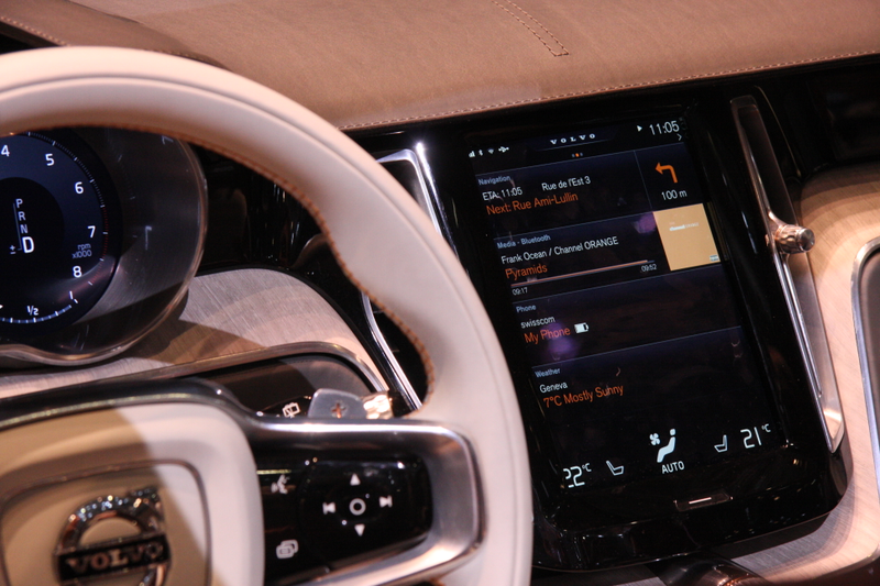 Illustration for article titled Apple CarPlay, primeras impresiones: iOS sobre cuatro ruedas
